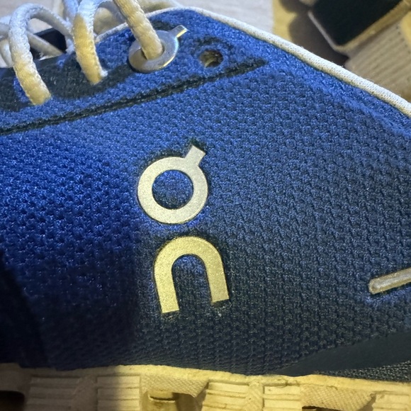 On Cloud Kids Navy Sneakers - Picture 4 of 5